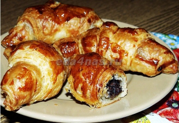 Круассаны с джемом