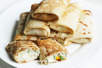 Блины с яйцом и плавленым сырком