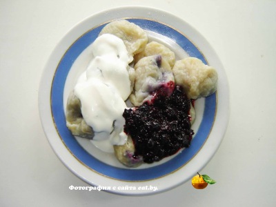Вареники с черникой